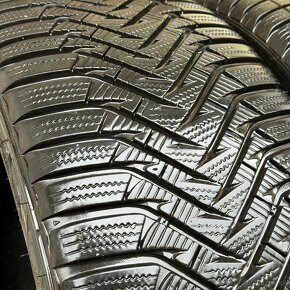 Zimné pneumatiky Hankook 235/45 R18 - 9