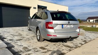 Škoda Octavia Combi 2.0 TDI Ambition DSG - 9