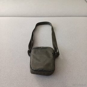 NA PREDAJ  pánska kapsička Nike cez rameno (crossbody) - 9