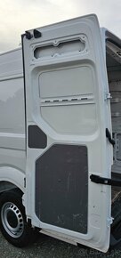 Volkswagen Crafter 2.0 TDI 140k L4H2 Long 3.5t kúp.v SR - 9