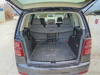 VW Touran 1.9 TDI - 9