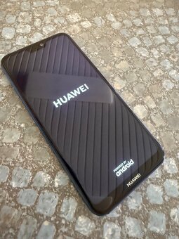 Huawei p20 Lite 4/64GB - 9