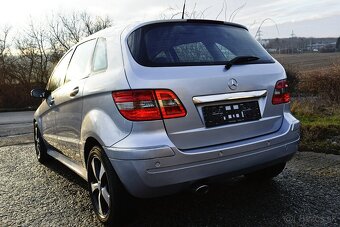 Mercedes Bečko 180cdi Automat  , velmi pekný - 9