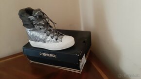 CONVERSE - 9