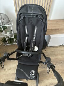 Cybex Eezy S Twist+2 - 9