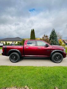 Predám Dodge RAM BIGHORN 5.7 HEMI 4x4 - 9