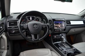 Volkswagen Touareg II 3.0 V6 TDI 240K - 9