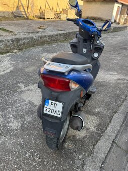 Kymco Bet&Win 50 2T, Na papieroch - 9