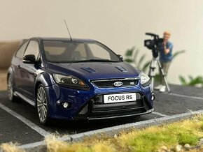 1:18 2009 FORD Focus RS - OttOmobile Limited Edition - 9