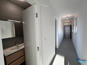 Pag, Novalja – apartmán 95m2 s výhľadom na more - 9