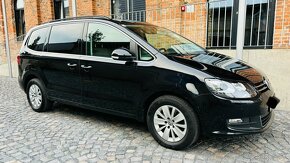 Volkswagen Sharan 2.0TDi 150PS 7-MIESTNY Comfortline - 9