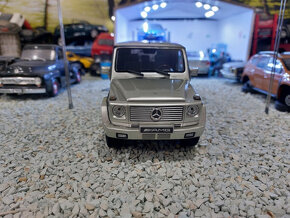 model auta Mercedes Benz G class 55 AMG Otto mobile 1:18 - 9