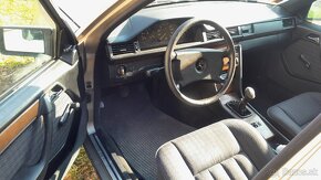 Mercedes Benz W 124 , 2.5 D - 9