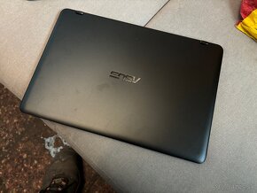 Asus zenbook UX360U - 9