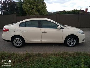 Renault Fluence 1.5dci - 9