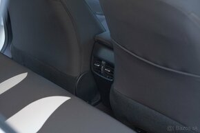Toyota Corolla combi hybrid -1,8 Comfort Tech 90kW 9/2022 - 9
