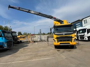 VOLVO FMX 460 / 8x4/ 12/2017/ Sklápač S2 / Hydraulická ruka - 9