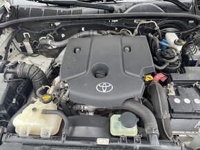 Toyota Hilux - 9