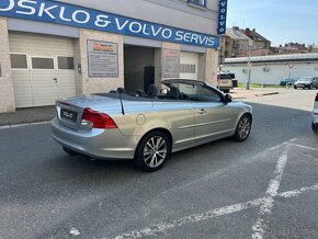 Volvo C70 D3 2011 manuál, serviska - 9