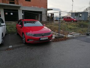 Predám volkswagen passat 2.0tdi 2021 - 9