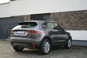 Jaguar E-Pace 2.0 I4 R-Dynamic Base AWD A/T - 9