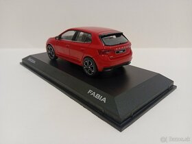 Škoda Fabia , 4x ,1:43 - 9