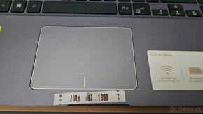 Notebook ASUS VivoBook S15 x510UF - 9