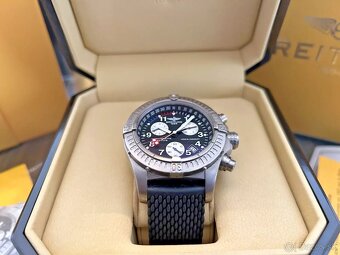 Hodinky Breitling Avenger M1 Titan 44mm - 9