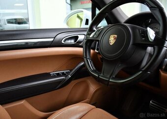 Porsche Cayenne S 4.2 V8 BOSE NEZ.TOP PANO AIR 281 kw - 9