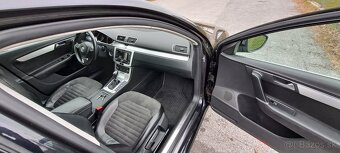 Volkswagen Passat Variant 2.0 TDI Highline DSG - 9