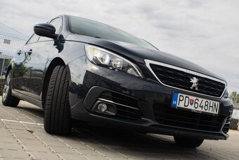 Predám Peugeot 308 1.2 PureTech , Benzín, 6-st - 9