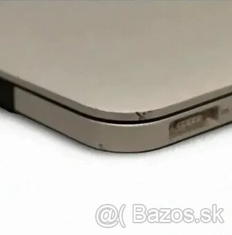 Apple MacBook Pro A1502 - 9