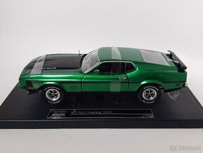 1:18 - Ford Mustang Mach 1 (1971) - Sun Star - 1:18 - 9