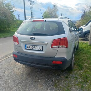 Kia Sorento 2,2 CRDi 145kw automat - 9