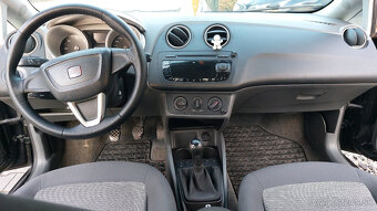 Seat Ibiza 1.6 TDI Style, 2010, levně - 9