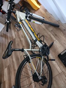 Predam trekingovy e-bike zn.Crussis  veľ.17 - 9