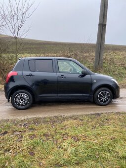 Suzuki Swift 1.3 benzín 4x4 - 9