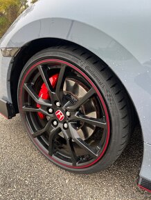 Honda Civic Type R FK8 - 9