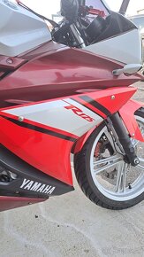 Yamaha yzf r125 - 9