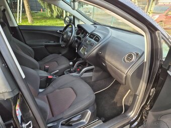 Predám  Seat Altea XL 2.0 TDI CR DPF Style - 9