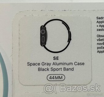 Apple Watch SE 44mm Space Grey Aluminium Case - 9