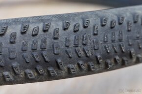 Schwalbe RACING RALPH a Ray 29x2.25" na dorazenie - 9