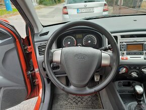 Kia Rio 1.4/16V - 9