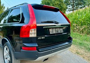 VOLVO XC90 2.4 D5 AWD SUMMUM FACELIFT - 9