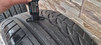 Predám 4xletné pneumatiky 235/55r17 Semperit-Dunlop - 9