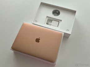MacBook Air M1 13-palcový 8GB / 256GB Gold - 9