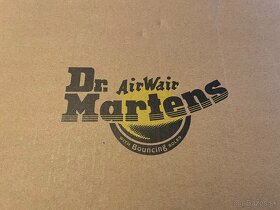 Dr. Martens platform boots - 9