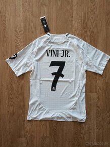 Real Madrid 24/25 Home - 9