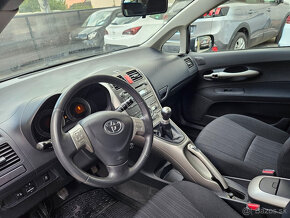 Toyota Auris 1.6VVT-i - 9