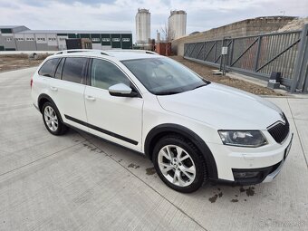 Škoda Octavia Combi SCOUT 2.0TDI DSG 4x4 135kW - 9